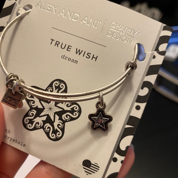 *3 for $20* NWT Alex and Ani True Wish charm bracelet - Picture 3 of 3